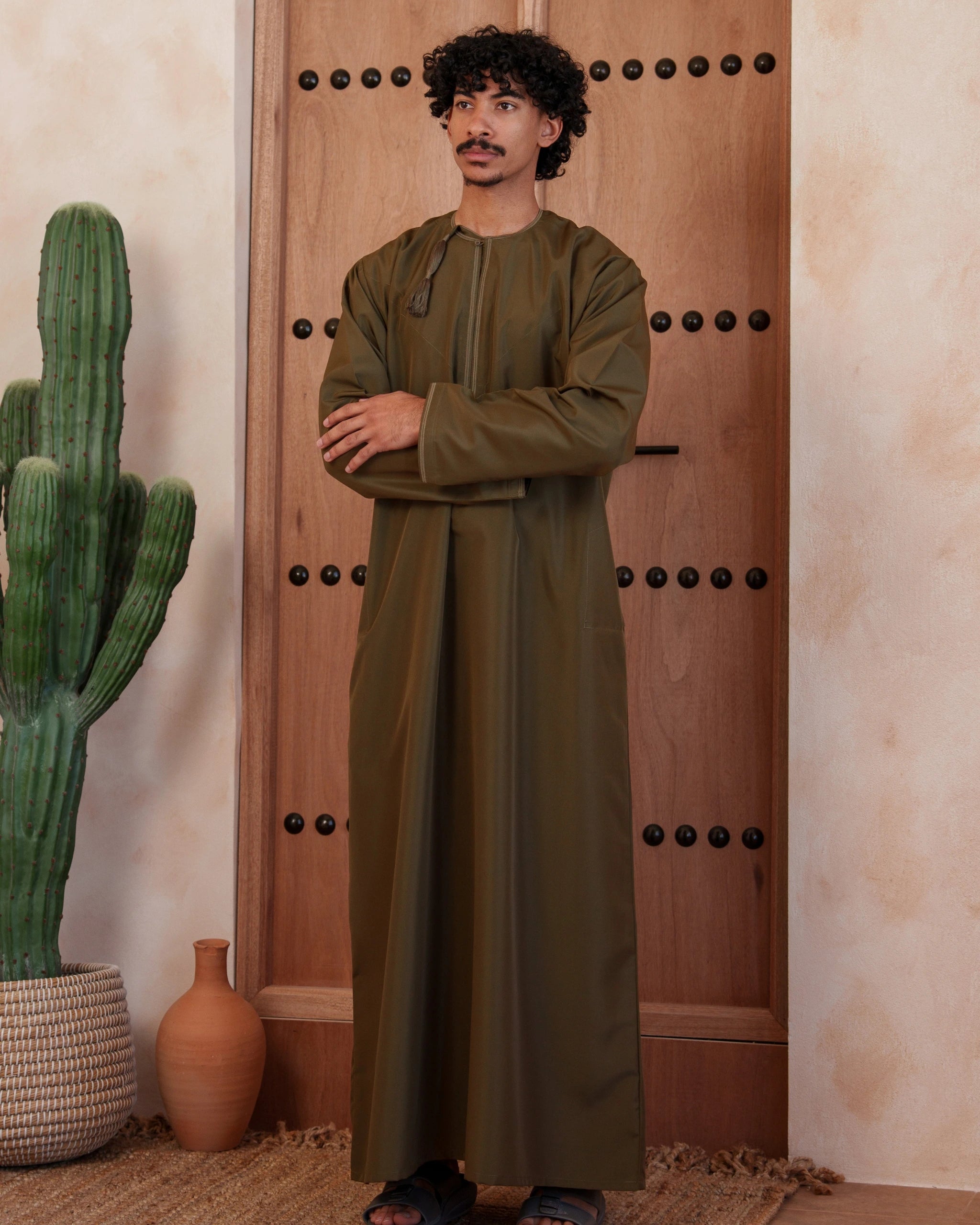 Khaki Omani Thobe